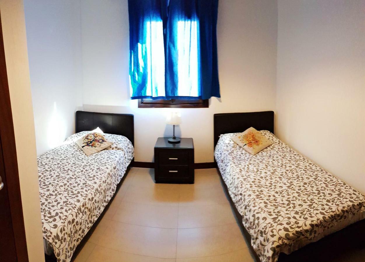 Comfy duplex in Puerto Calero Lejlighed Eksteriør billede